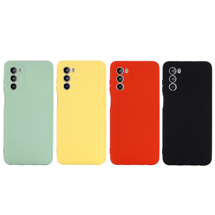 For Motorola Moto G52 4G/G82 Pure Color Liquid Silicone Shockproof Phone Case(Yellow) - Mobile Accessories by buy2fix | Online Shopping UK | buy2fix